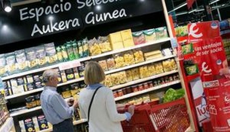 Eroski abre dos supermercados en Bizkaia esta semana
