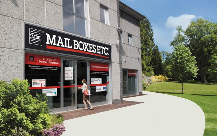 Mail Boxes Etc. suma 20 establecimientos en Madrid