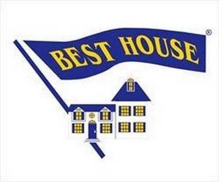 Best House, sale reforzado de la crisis