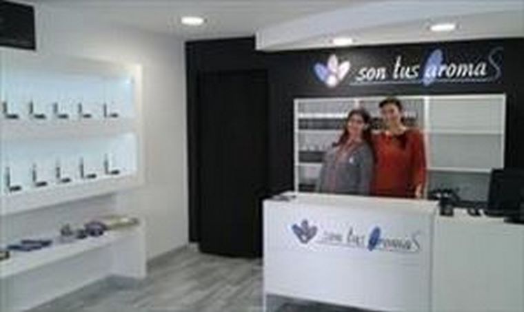 La cadena de perfumerías ‘low-cost’ Son Tus Aromas supera sus expectativas de crecimiento, y abre un nuevo establecimiento en Elche (Alicante)