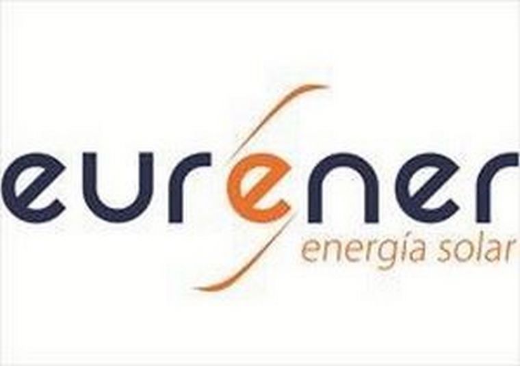 Eurener participa en la feria internacional Solarexpo (Verona) e inicia su presencia en las redes sociales
