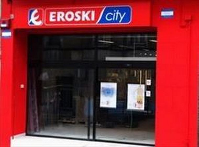 EROSKI inaugura un supermercado en Portugalete.