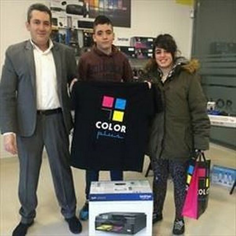 Color Plus Valdemoro entrega los premios del concurso de fotografía