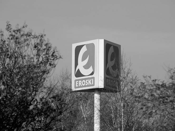 Eroski inaugura un nuevo supermercado franquiciado en la localidad de El Robledo, en Ciudad Real