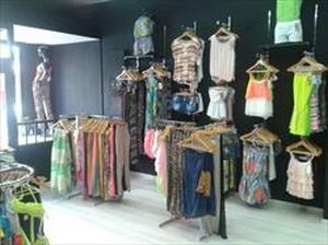 La Barata. Franquicias de Moda ropa. Negocios de Moda ropa.