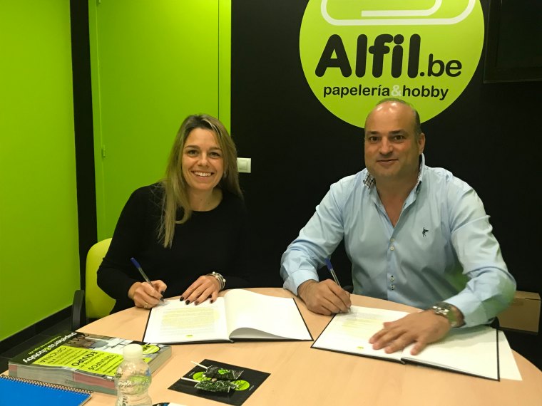 Alfil.be papelería & hobby llega a Blanes