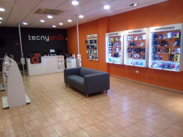 Tecnyshop pone en marcha un plan para impulsar su red de tiendas