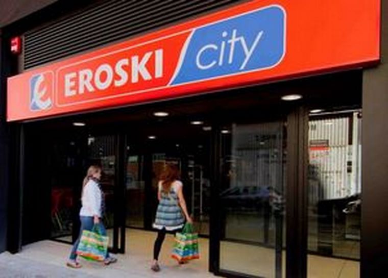 EROSKI y BBVA firman un acuerdo para apoyar en la financiación a los franquiciados
