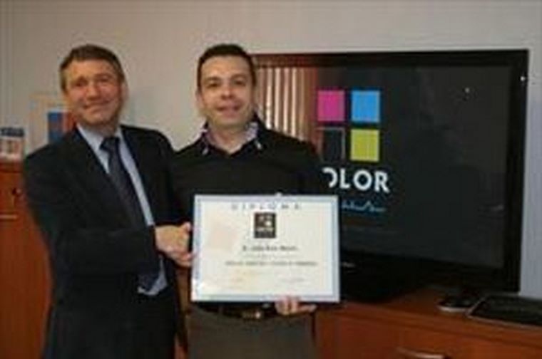 Otención de Certificados de Color Plus Zaragoza Gran Vía