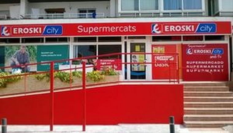 EROSKI INAUGURA UN SUPERMERCADO EN CALA DE BOU