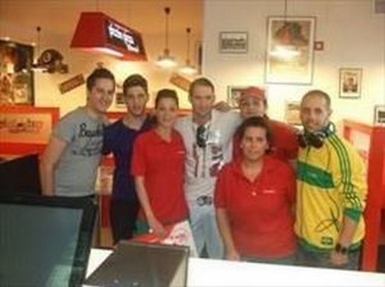 Fama con "Pizzon-Pizza"