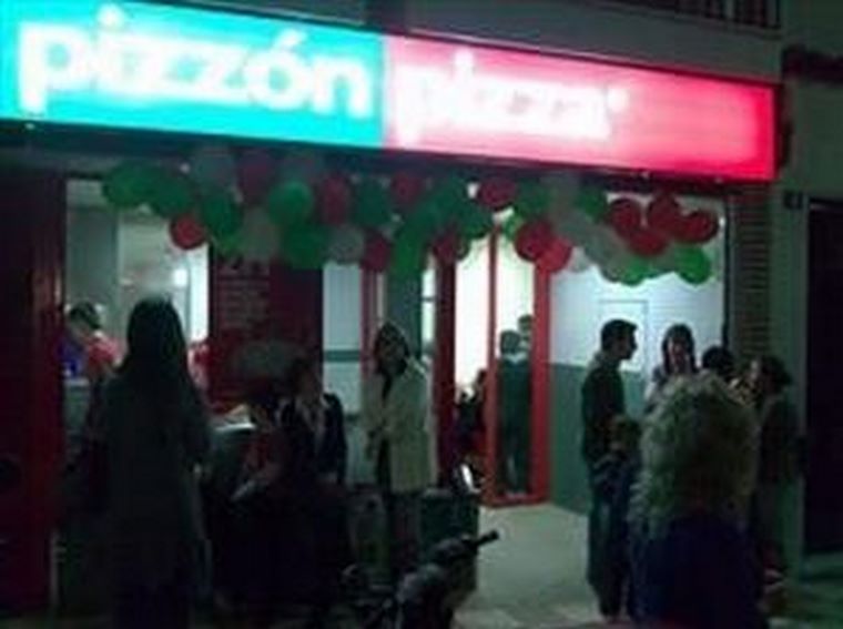 Pizzón Pizza, celebra en Montilla su segunda apertura del año