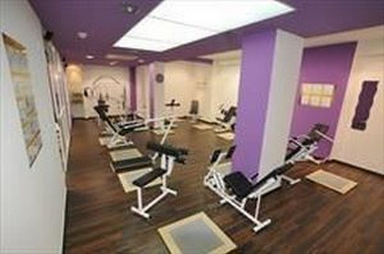Curves abre con éxito una nueva franquicia en Algeciras