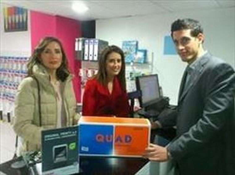 Color Plus Granada abre sus puertas	