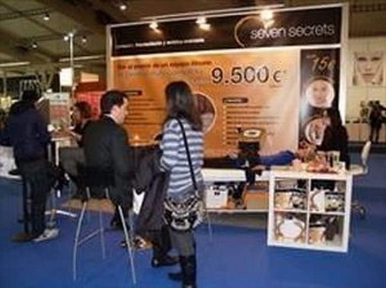 Seven Secrets: éxito rotundo en Cosmobelleza 2011