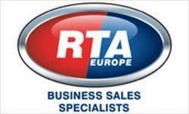 El nombre de RTA empezó su vida en 1.972 en el Reino Unido con dos socios y pasando los años ha llegado a emplear hasta 150 personas. 