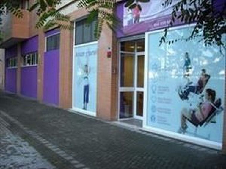 Curves abre su Centro número 20 en Sevilla
