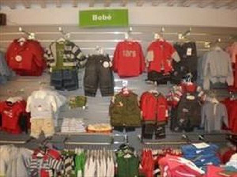 Cadena Q, el low cost del barrio, se implanta en Valladolid. Supera ya el centenar de tiendas en toda España.