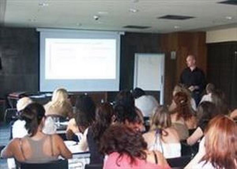 Seven Secrets y su exitosa segunda edición del curso de ventas de alto rendimiento