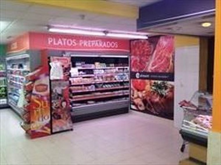 Covalco inaugura seis nuevos supermercados bajo la enseña Coaliment Compra Saludable.