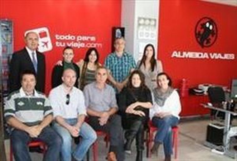 Cinco nuevas agencias franquiciadas concluyen el curso de formación de Almeida Viajes