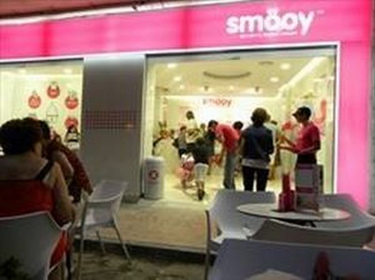 Smöoy abre su primera yogurtería en Torrevieja