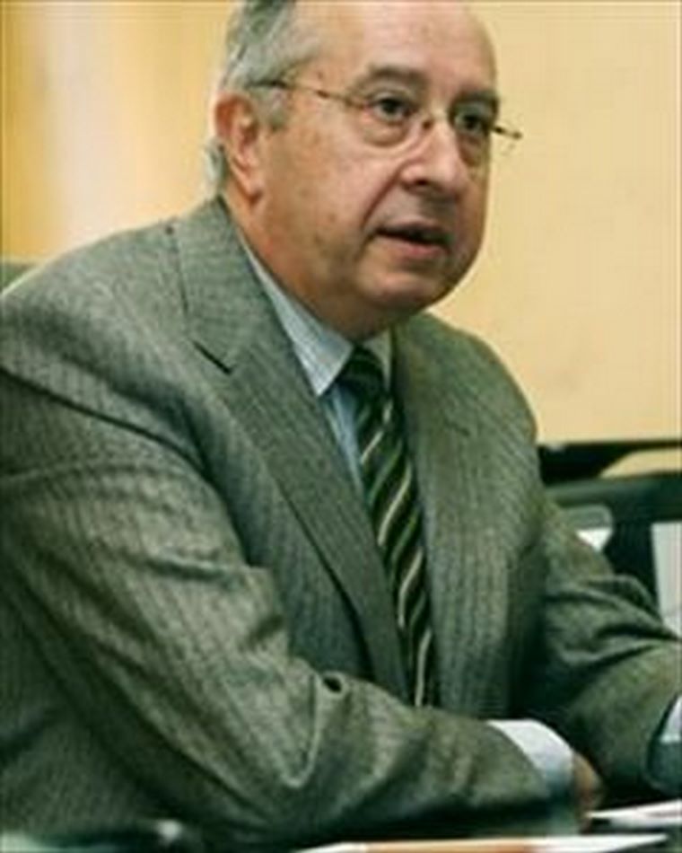  Entrevista a Xavier Vallhonrat,presidente de la Asociación Española de Franquicias
