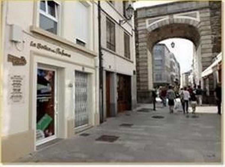 La Botica de los Perfumes en Lugo y Ferrol.