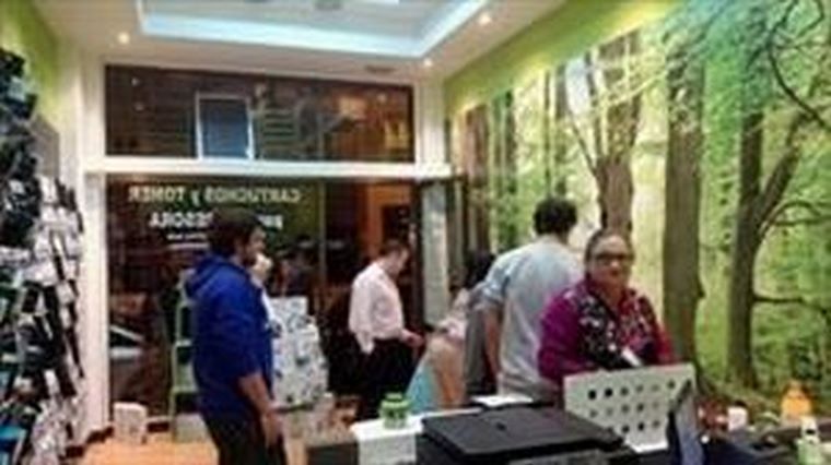 Gijón estrena su nueva tienda Disconsu