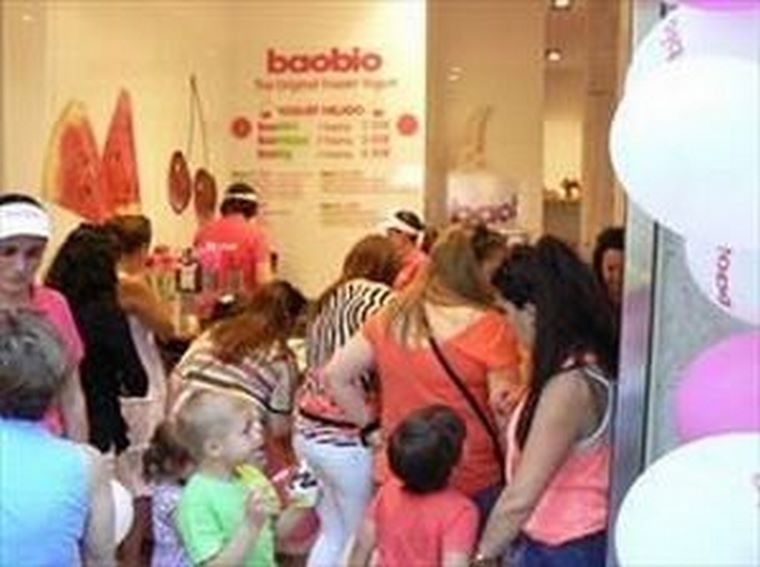 baobio The Original Frozen Yogurt inaugura con gran éxito una nueva franquicia en Granada capital
