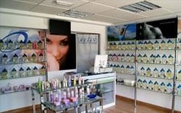 La cadena Refan pone en marcha tres nuevas perfumerías de línea blanca, y ultima la apertura de otra veintena más a inaugurar antes del verano 