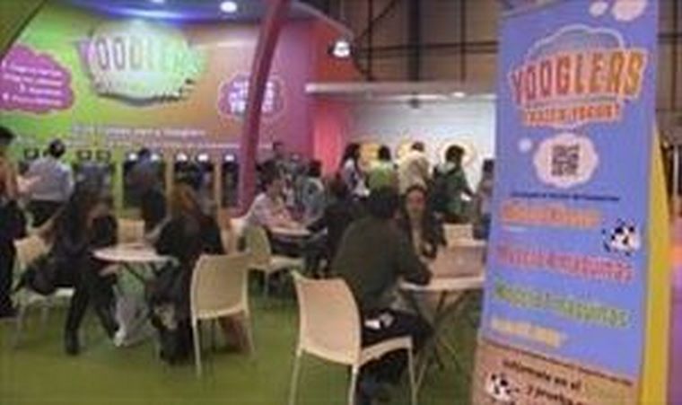 Yooglers Frozen Yogurt reparte más de 4.750 tarrinas de yogur helado en Expofranquicia 2013.