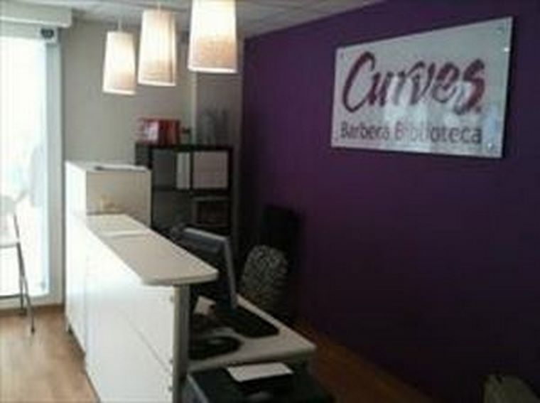 Curves Barberá Bibloteca abre sus puertas