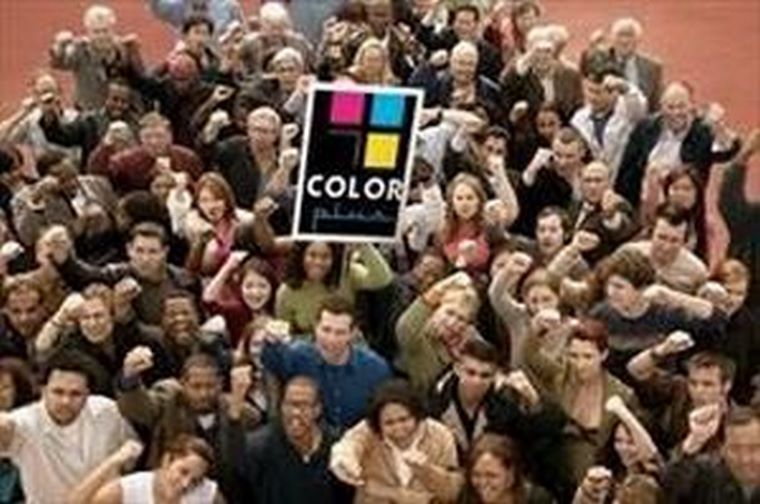 Color Plus baja su precio : nadie da tanto por tan poco