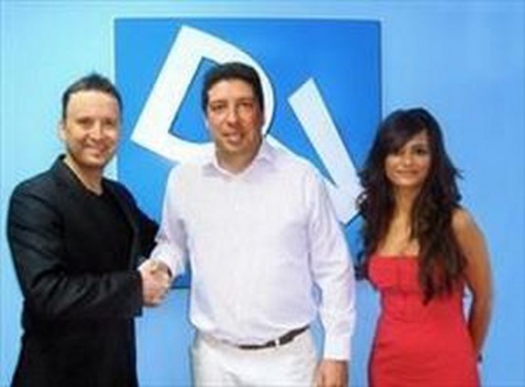 Dimensional Webs sigue creciendo en España