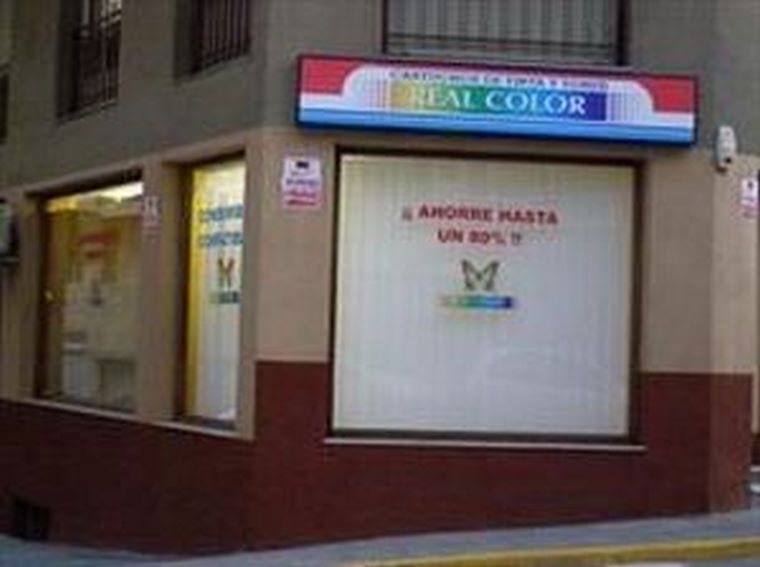 Real Color abre su franquicia nº 30 