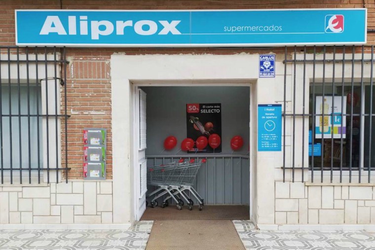Eroski inaugura un nuevo supermercado franquiciado en la localidad madrileña de Carabaña