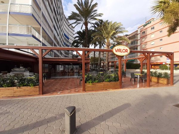 Valor sigue apostando por Benidorm con una nueva chocolatería