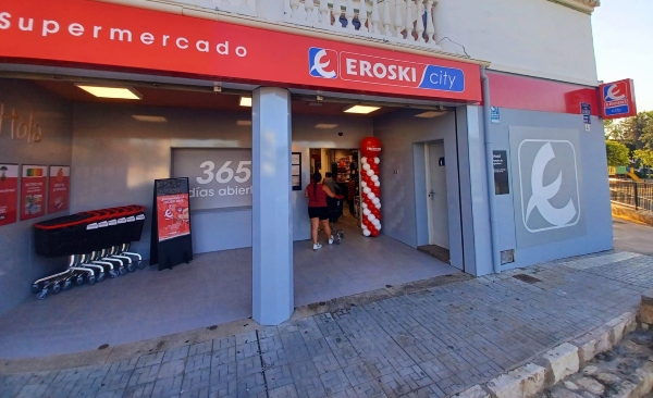 EROSKI INAUGURA UN NUEVO SUPERMERCADO FRANQUICIADO EN MÁLAGA