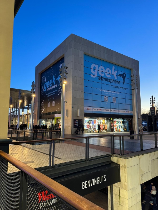 GeekAtmosphere impulsa su expansión en franquicia y abre nueva tienda en Barcelona