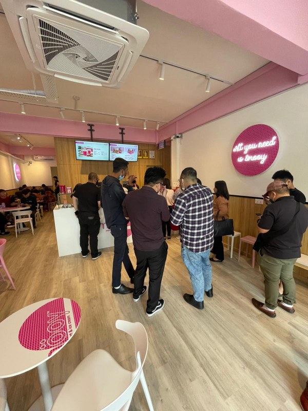 Smöoy crece en Asia con la inauguración de su primera  tienda en Brunei y su cuarta apertura en 2022 en Singapur