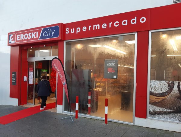 Eroski inaugura un nuevo centro franquiciado en Aznalcázar, Sevilla