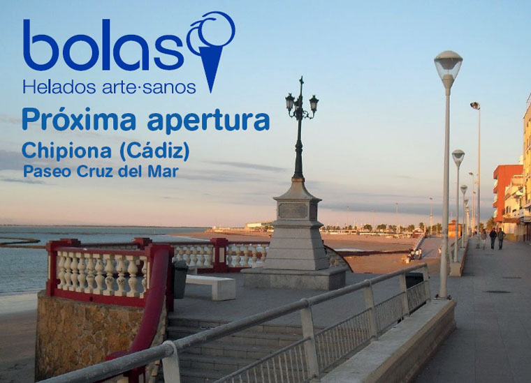 La franquicia Bolas continúa su expansión en la playa de Chipiona, Cádiz.