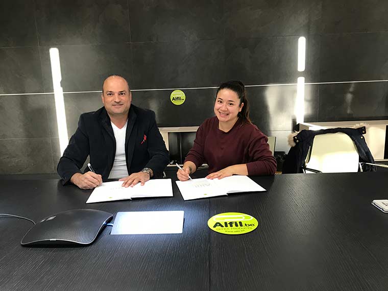 Alfil.be papeleria & hobby consigue nueva forma en A Coruña