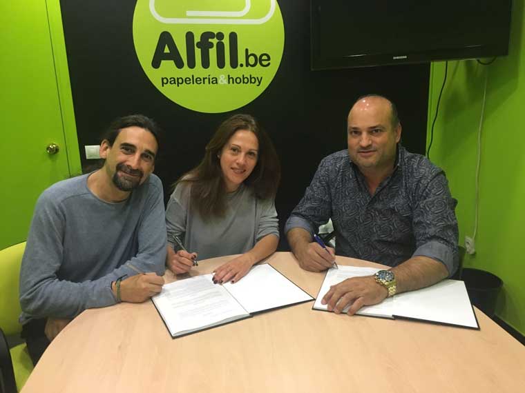 Alfil.be papeleria & hobby inaugura en Vallehermoso (Madrid)