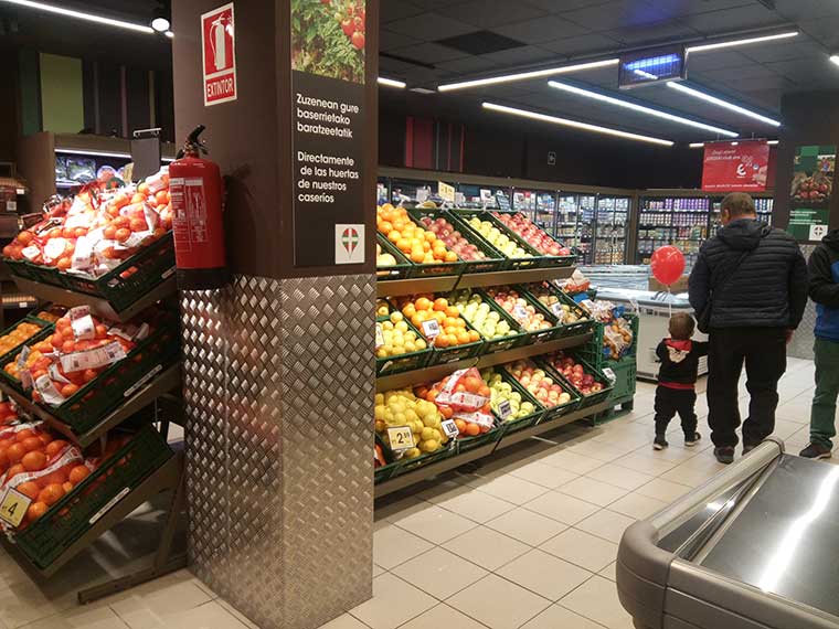 Eroski inaugura un supermercado en Oñati