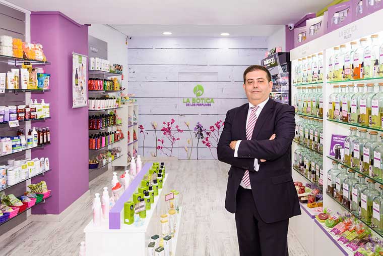 La Botica de los Perfumes recibe el Premio Nacional El Suplemento en la categoría Franquicia