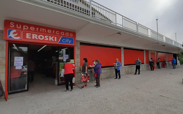 EROSKI ha inaugurado un nuevo supermercado franquiciado situado en el número 71 de la calle Rosales en la localidad de Piedralaves, en Ávila