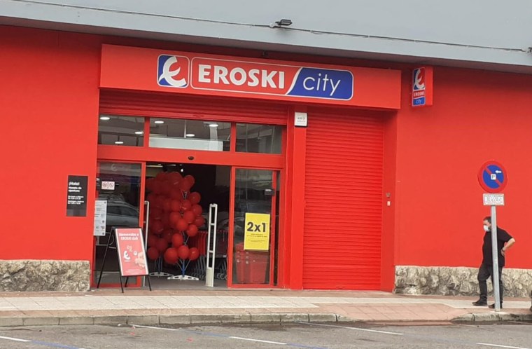 Eroski continua abriendo puntos de venta e inaugura un nuevo supermercado en la localidad cántabra de Suances