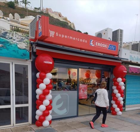 EROSKI inaugura un nuevo supermercado franquiciado en Nerja, en Málaga